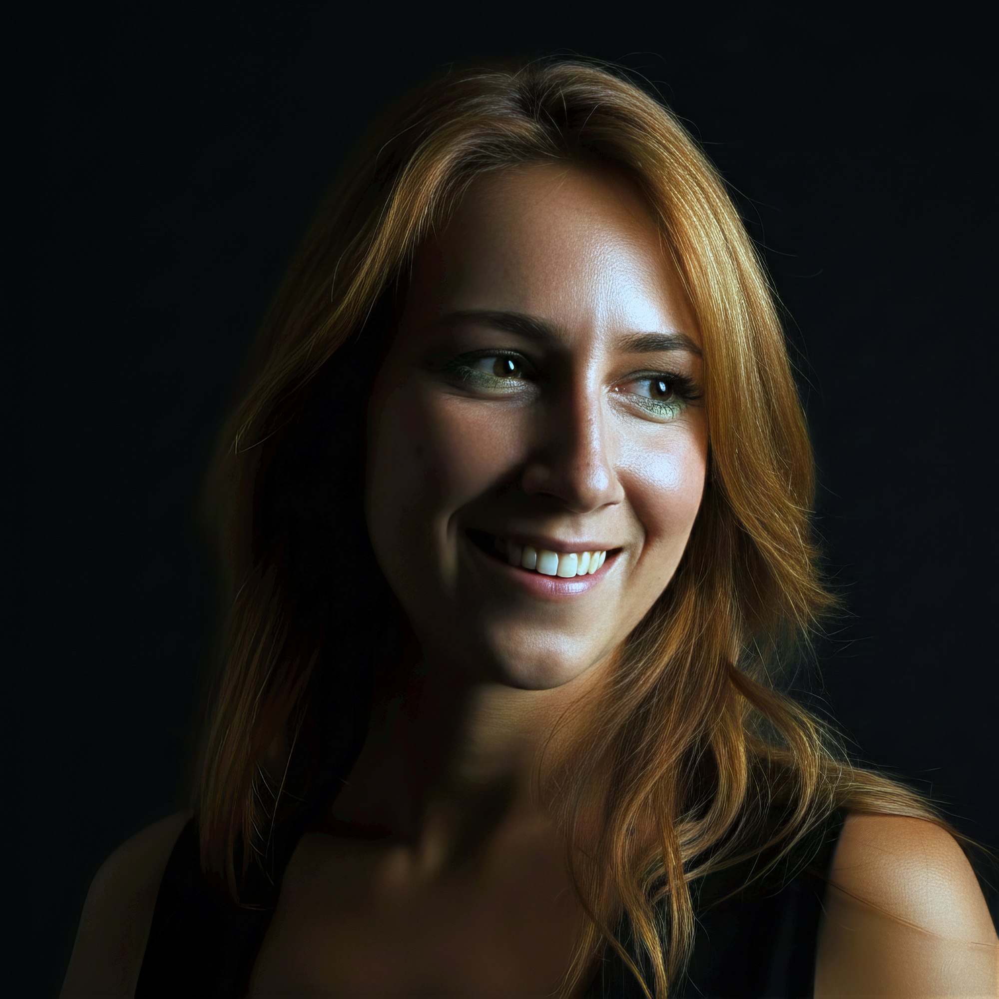 Jovanka Stanojević – Hyperrealist Portrait Artist